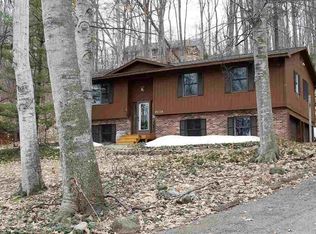 8238 S Watkins Ln, Traverse City, MI 49684