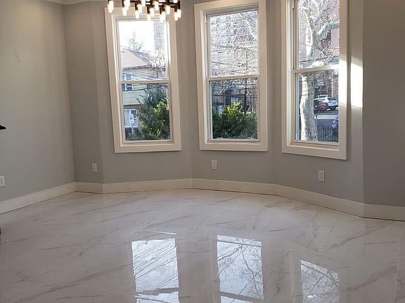 2nd image of 306 Clerk St #1