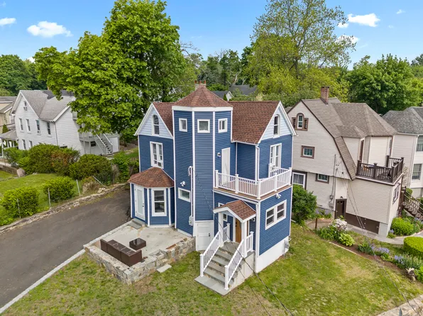 19 Cleveland Terrace, Norwalk, CT 06854