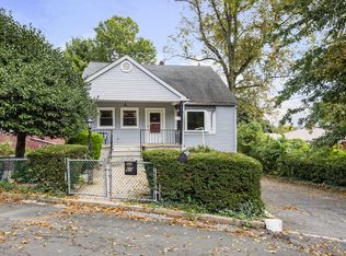 50 Salisbury Rd, Yonkers, NY 10710