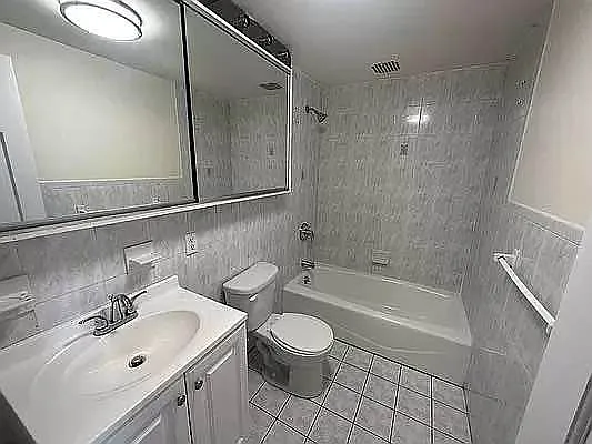 Rented by Guidance Realty Corp. | media 8