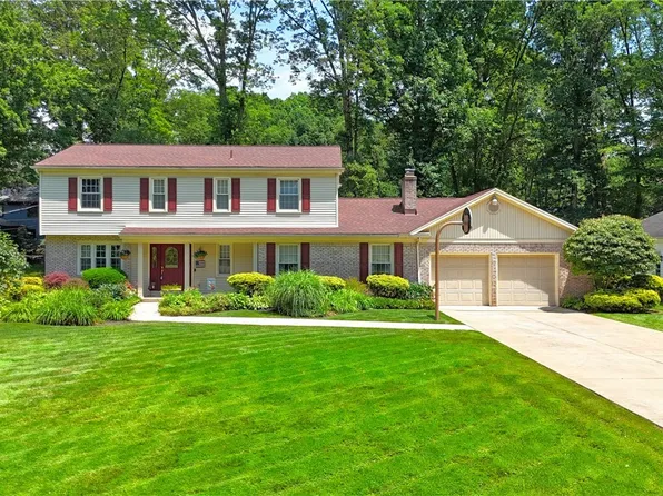 5199 Sampson Dr, Youngstown, OH 44505