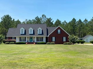 115 Plantation Dr, Leesburg, GA 31763