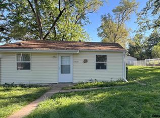 3808 Edna St, Bellevue, NE 68147