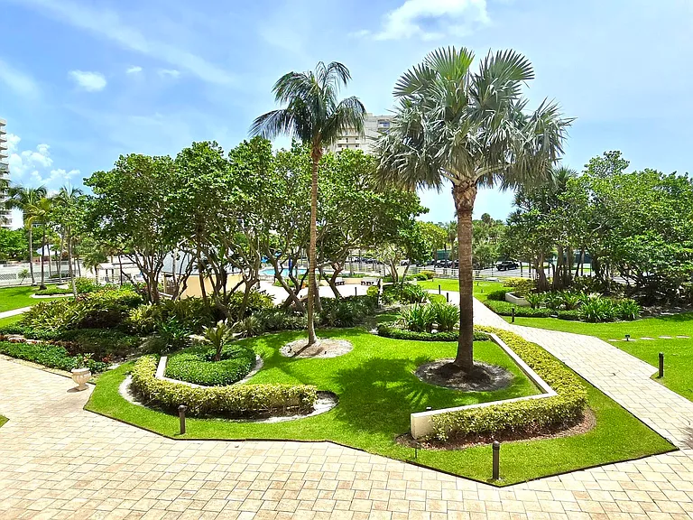 4101 N Ocean Blvd #D207 — Photo 4