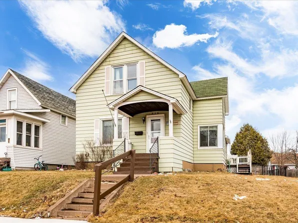 819 6th Ave, Two Harbors, MN 55616