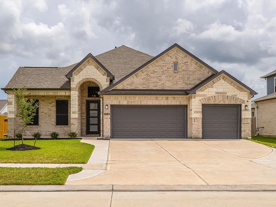 1st image of 456 Lake Line Dr