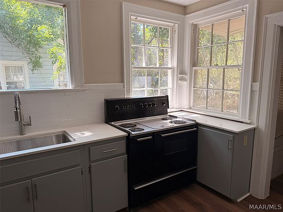 4th image of 3318 Wilmington Rd