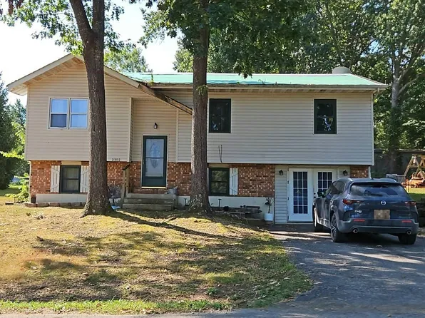 2302 Lambe Ave, West Plains, MO 65775