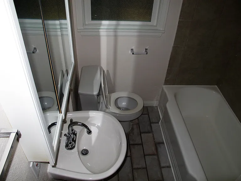 3354 Norton Ave #D — Photo 17