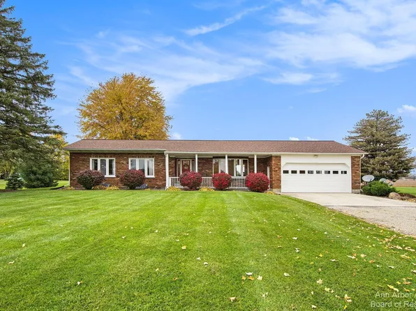 12000 Island Lake Rd, Dexter, MI 48130