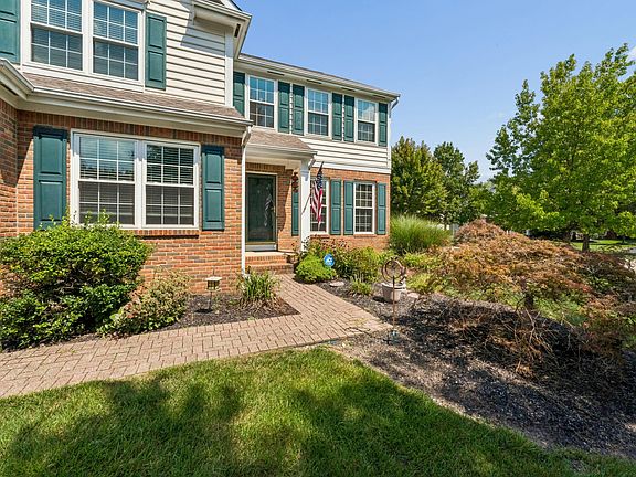 3rd image of 5235 Thornwood Dr