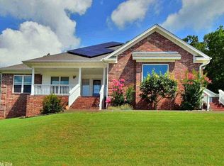 18 Jonathon Cv, Cabot, AR 72023