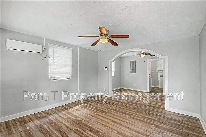 2 bed, 1.0 bath, 780 sqft, $1,399 — Photo 4
