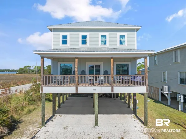 636 W 1st Ave, Gulf Shores, AL 36542