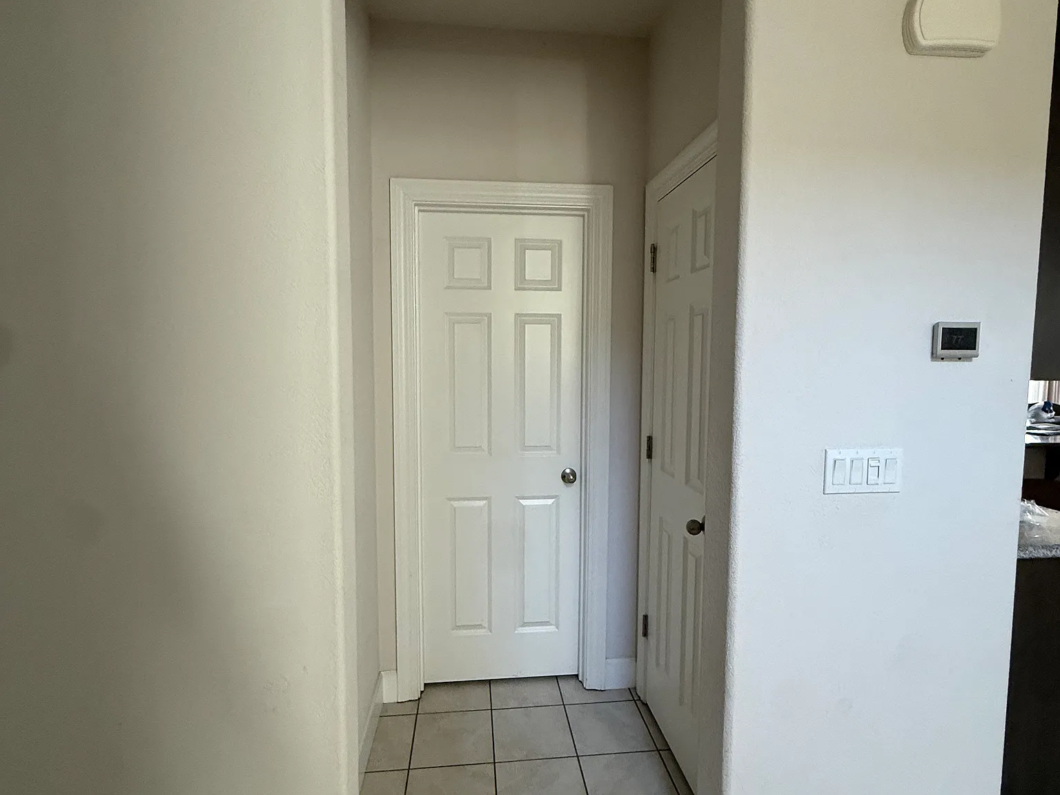 4 bed, 2.5 bath, 2720 sqft, $3,300 — Photo 3