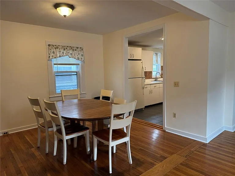 23 Carey St — Photo 16