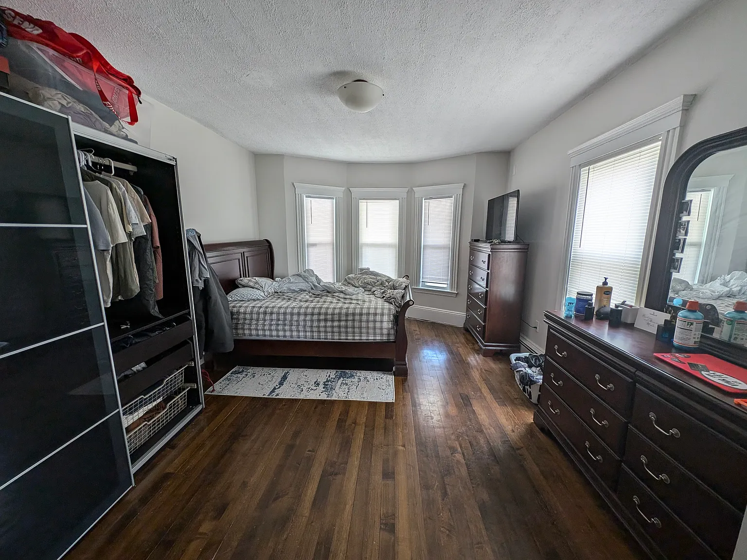 41 Fairview Ter — Photo 4