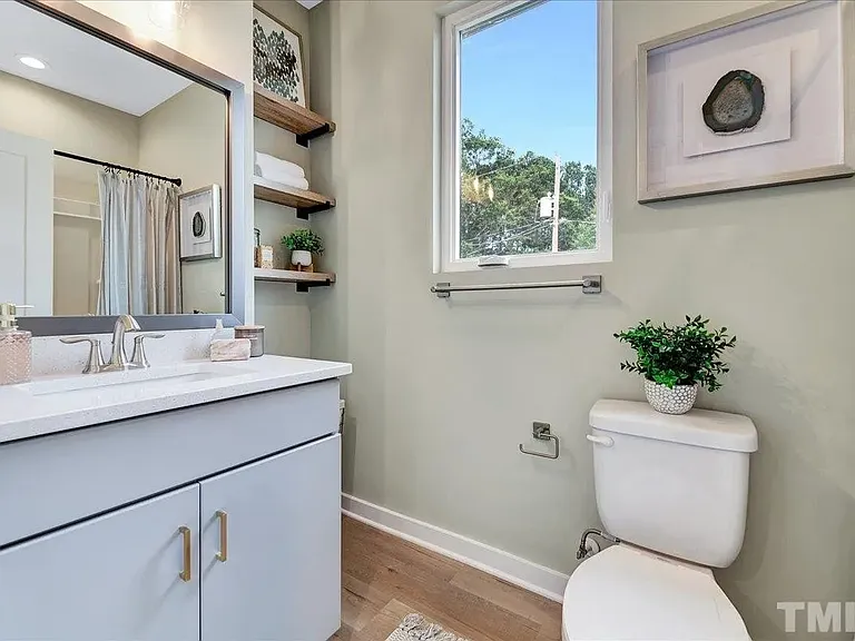 412 Commonwealth St — Photo 14