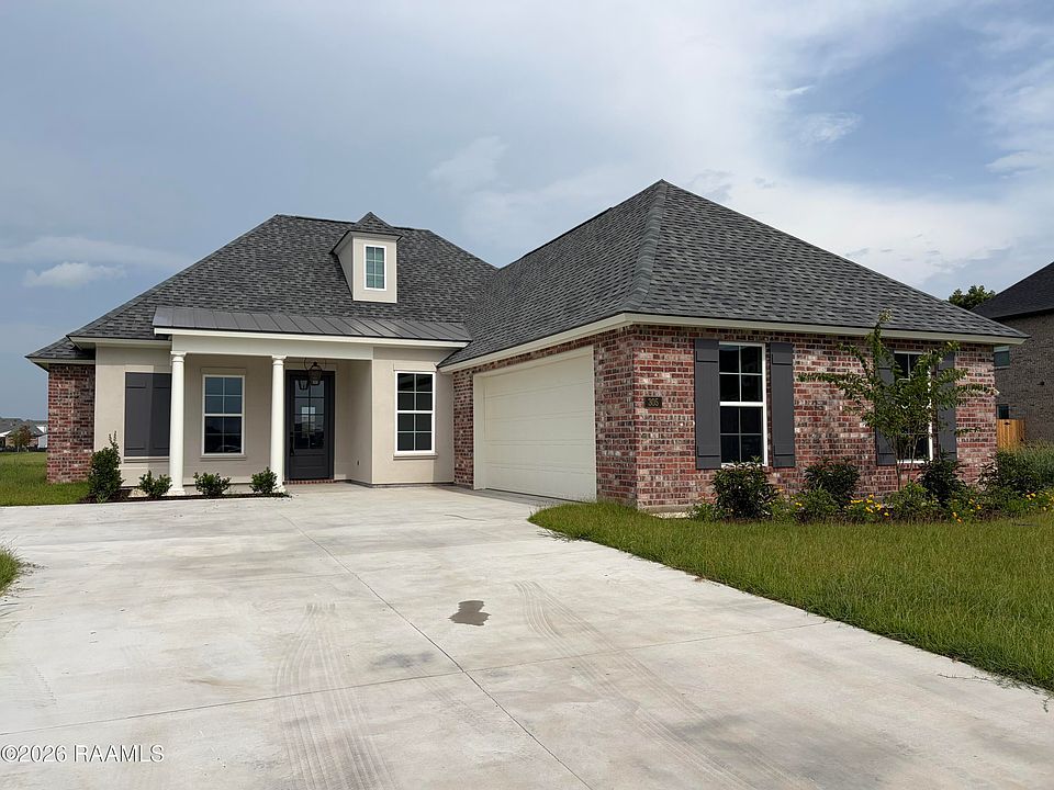 1st image of 305 Sweet Harvest Rd