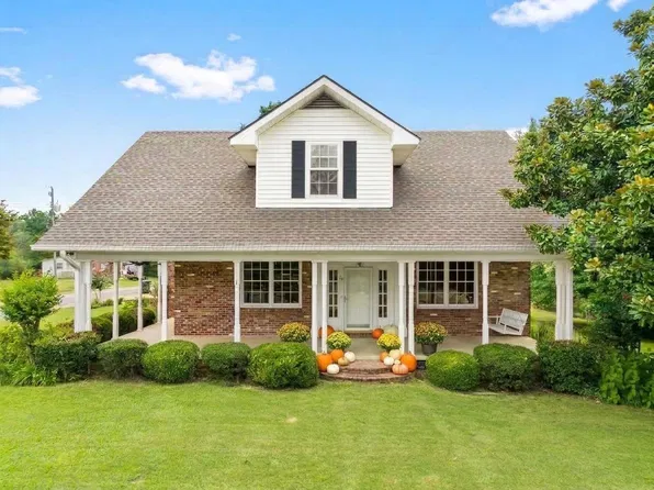 910 14th Ave W, Jasper, AL 35501