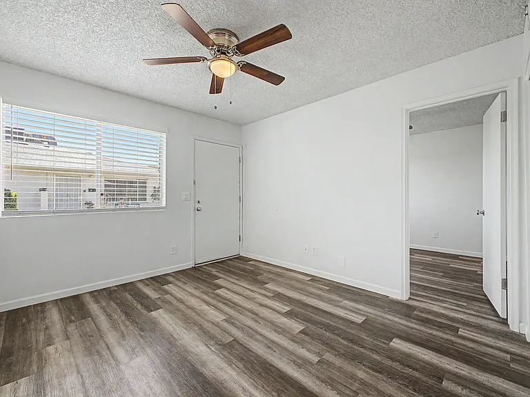 2209-2211 S Granada Dr #2209-A — Photo 14