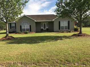 118 Timber Trl, Nicholls, GA 31554