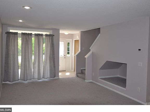 4th image of 6135 Courtly Alcove #E