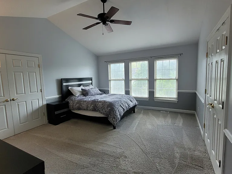 11201 Yardley Ct — Photo 9