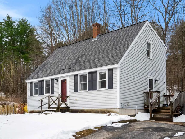 571 Rush Road, Henniker, NH 03242