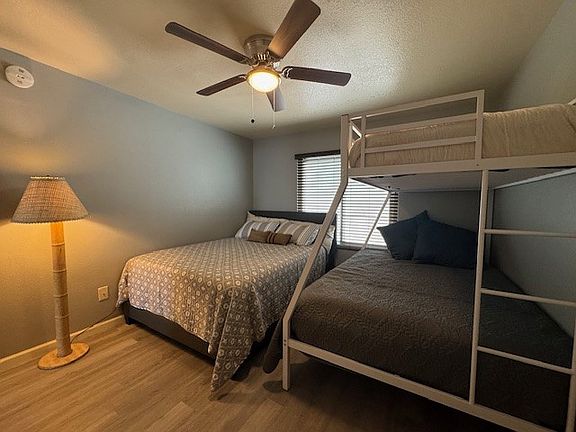 3rd image of 1800 Clubhouse Dr Unit 28