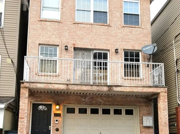 314 6th St, Union City, NJ 07087