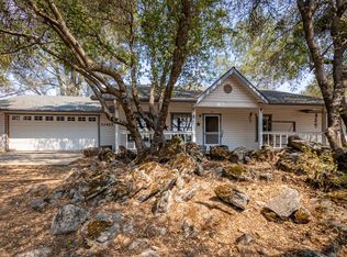 31427 Sioux Rd, Coarsegold, CA 93614