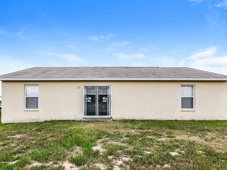 338 Arlington Cir — Photo 16