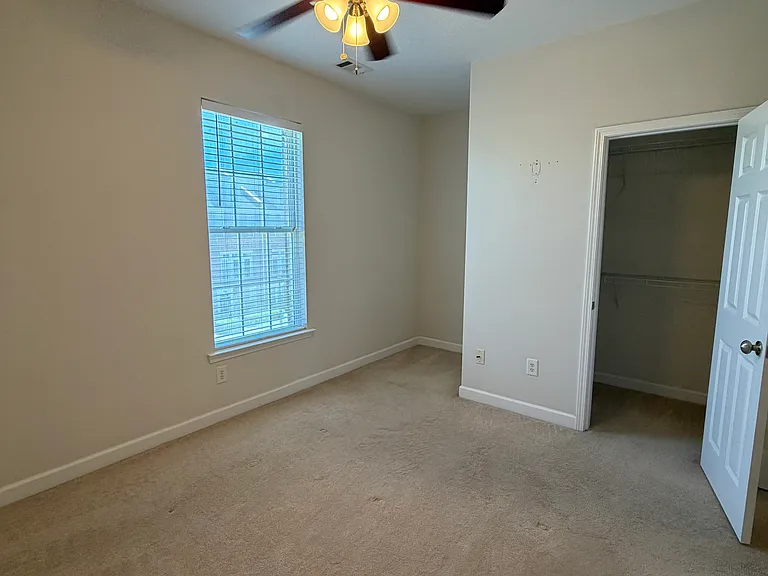 926 Iris St #E — Photo 29