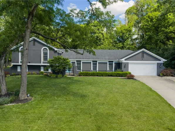 1520 Heritage Rd, Dayton, OH 45459