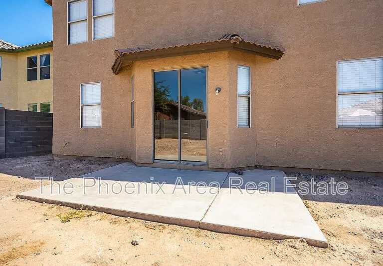 45992 W Dutchman Dr — Photo 60
