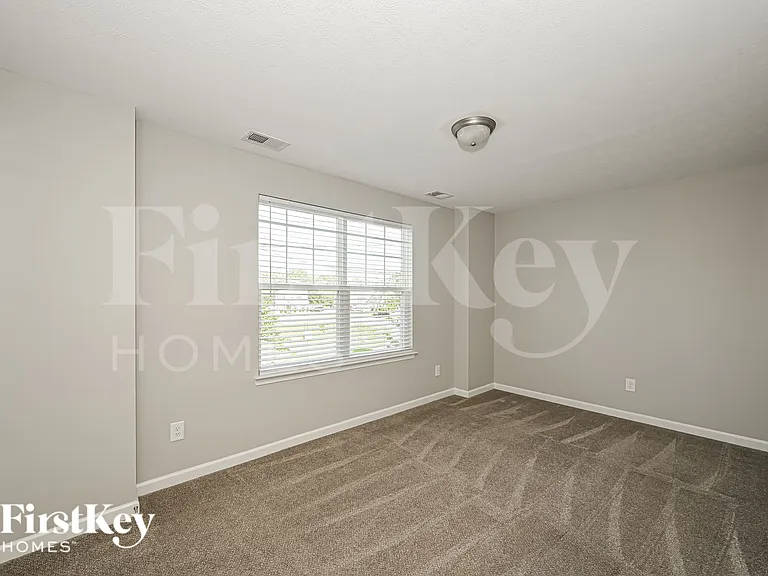 126 Kash Ct — Photo 16