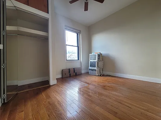 Rented by Beekman Street Realty | media 14