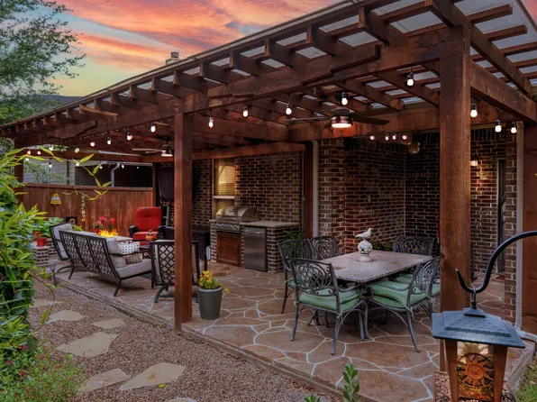 1312 Shalimar Dr, Fort Worth, TX 76131