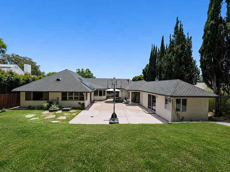 11365 Thurston Pl — Photo 18