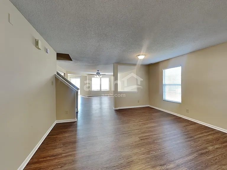 3110 Brandenburg Dr — Photo 6