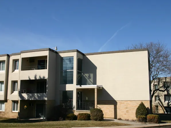 1923 Viking Dr NW APT 35, Rochester, MN 55901