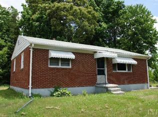 898 Mount Calvary Rd, Brookneal, VA 24528