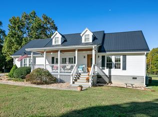 1021 Setter Trl, Nathalie, VA 24577