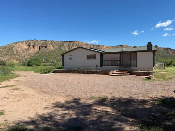 295 E Jackass Flats Rd, Roosevelt, AZ 85545