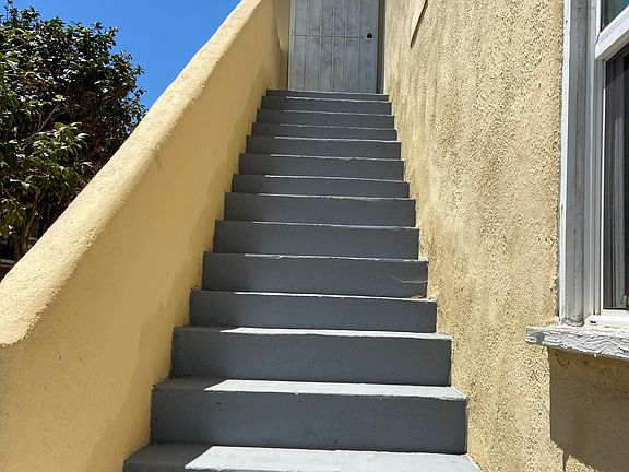 Stairs up to unit
