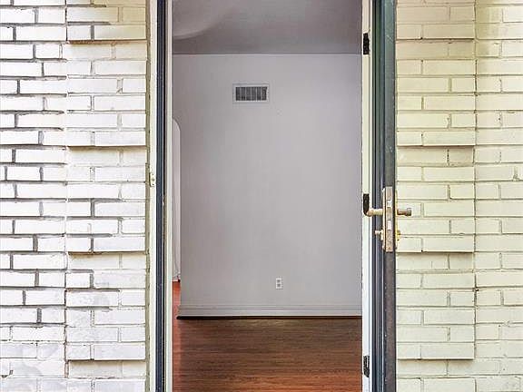 5th image of 519 N Bemiston Ave