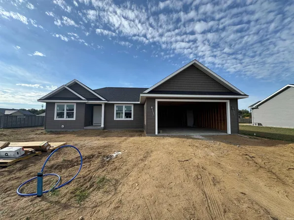 30622 Cynthia Dr, Elkhart, IN 46516
