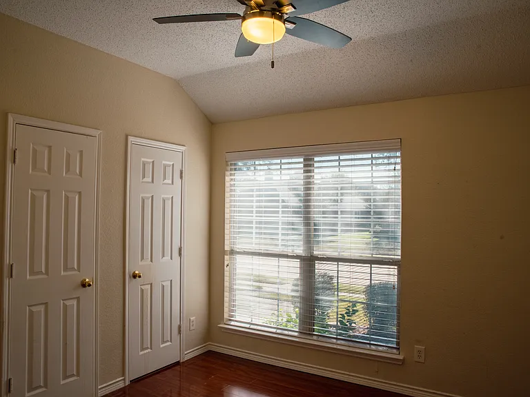 3213 Chalkstone Dr — Photo 16